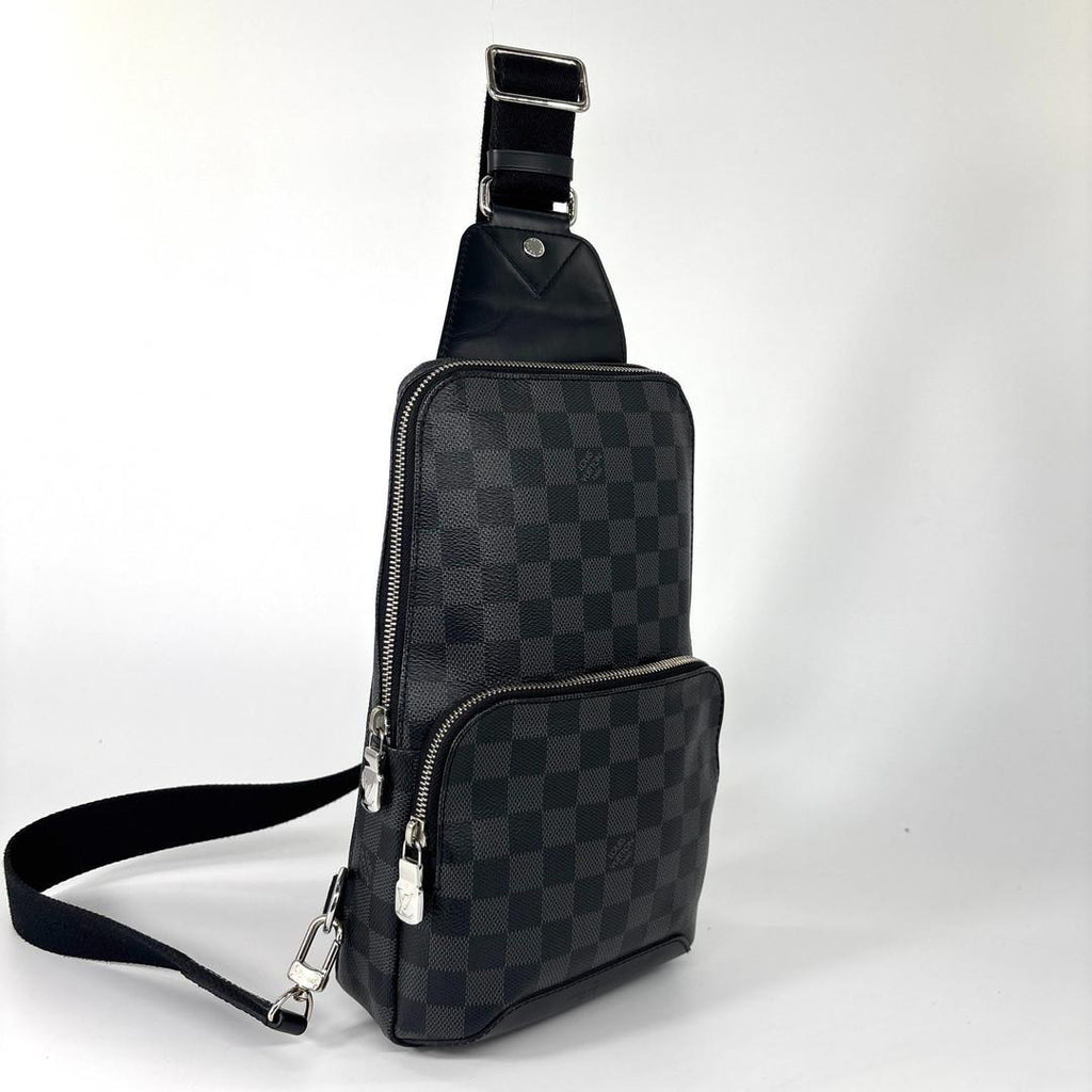 Louis Vuitton Damier Graphite Sling Bag Black — view 3