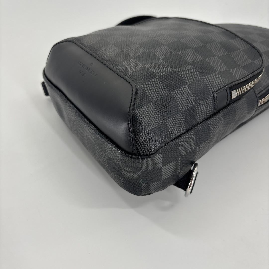 Louis Vuitton Damier Graphite Sling Bag Black — view 8