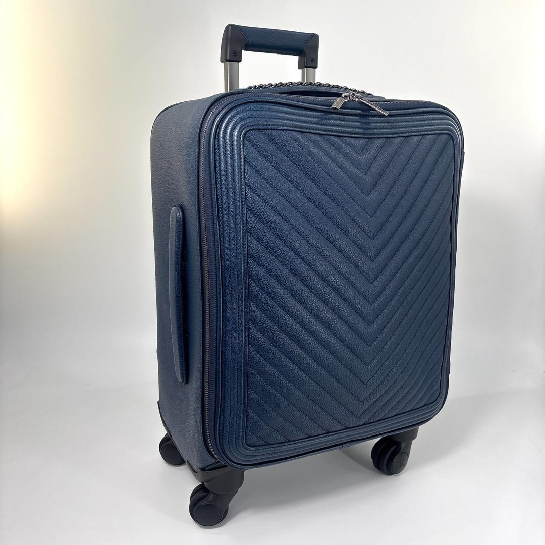Chanel Caviar Leather V-stitch Chevron Carry Case Travel Bag — view 3