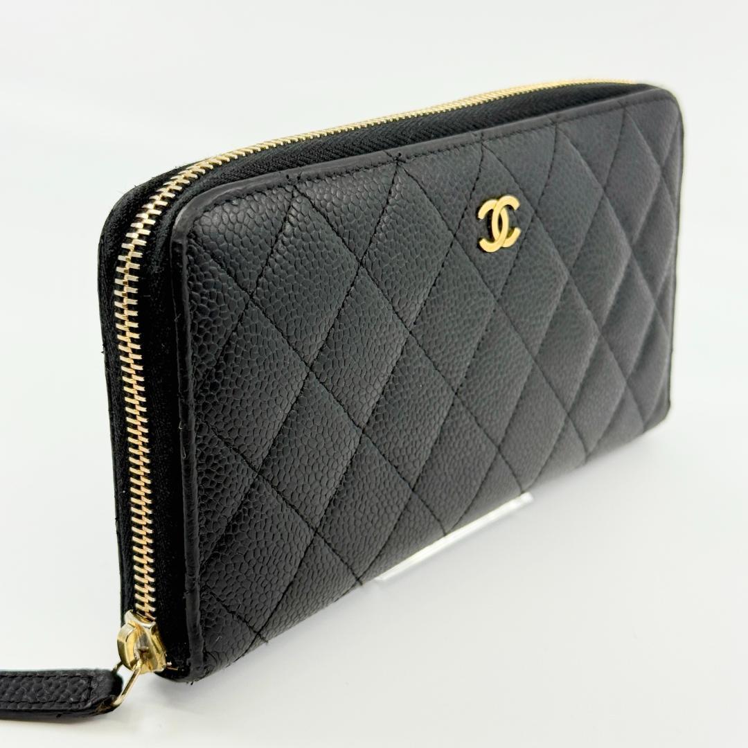 Chanel Quilted Wallet Caviar Leather — view 3