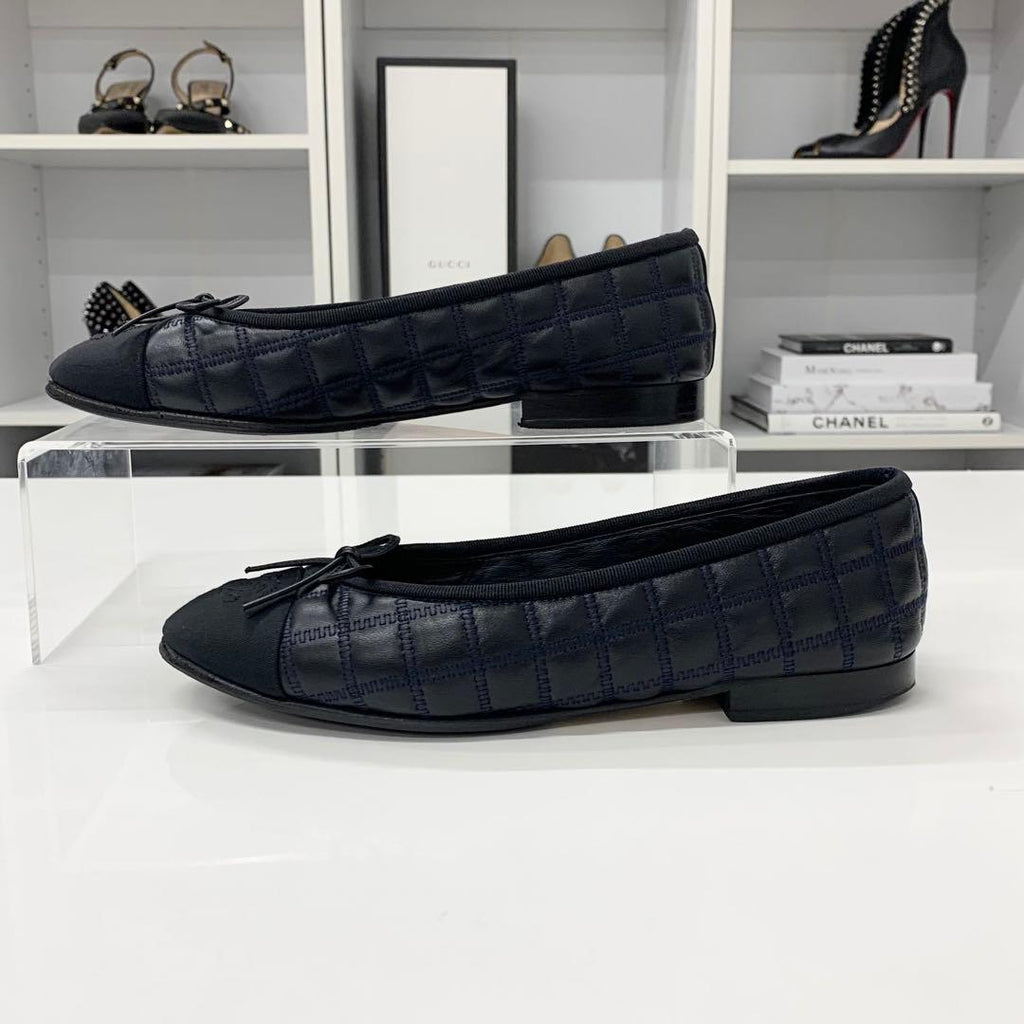 Chanel CC Logo Quilted Leather Fabric Ribbon Ballet Shoes — view 3
