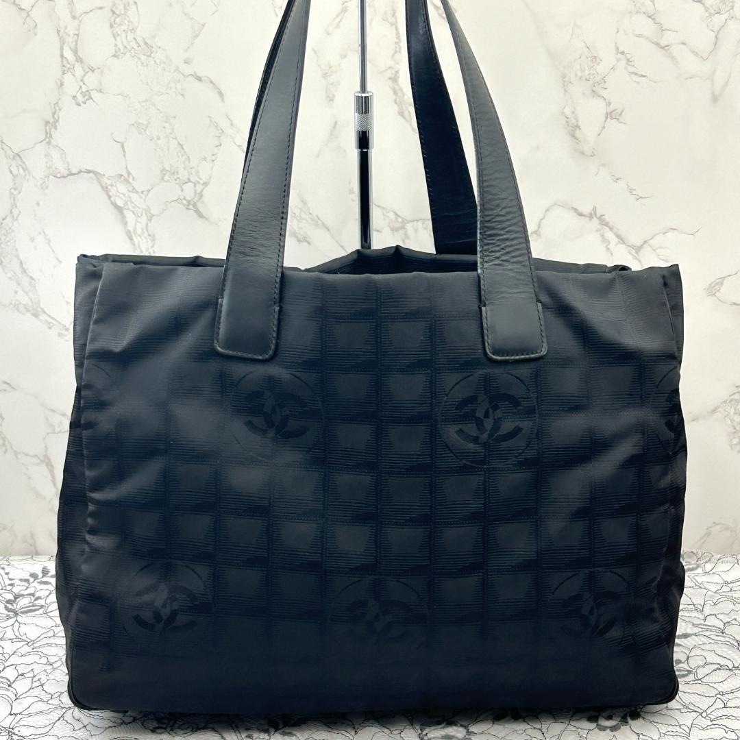 Chanel New Travel Line Tote Bag MM — view 2