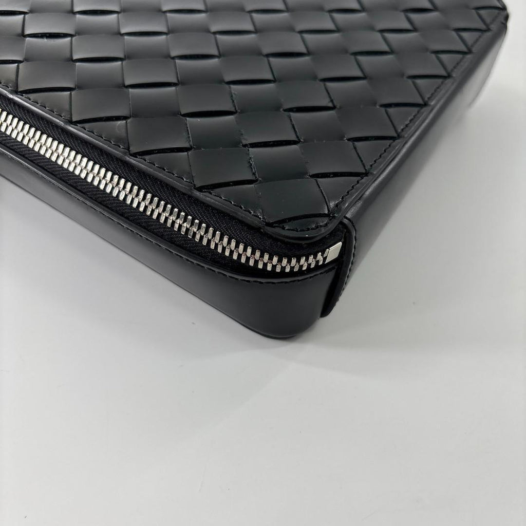 Bottega Veneta Shoulder Bag Intrecciato Calfskin — view 8