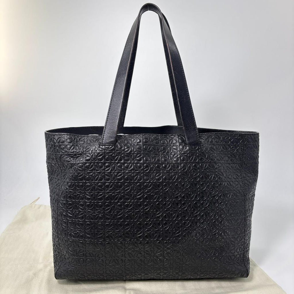Loewe Super Anagram Tote Bag Black — view 5