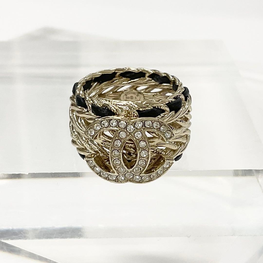 Chanel CC Logo Rhinestone Leather Ring Gold — view 2