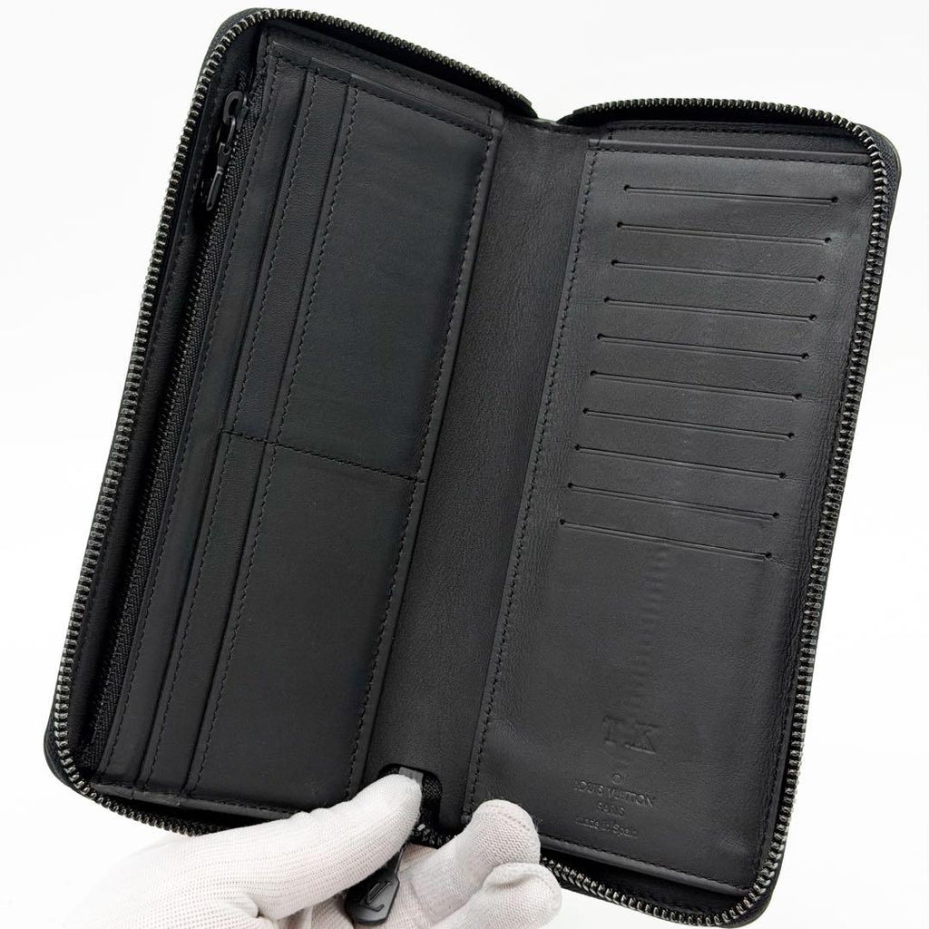 Louis Vuitton IC Zippy Wallet Vertical Shadow — view 6