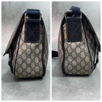Gucci GG Shoulder Bag Navy Beige Logo Leather — view 7