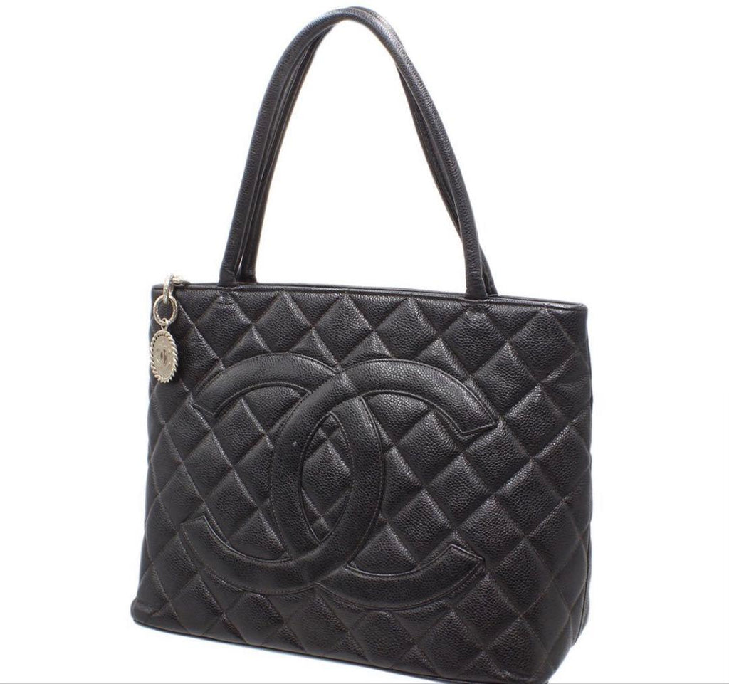 Chanel Quilted Caviar Leather Medallion Tote : Black