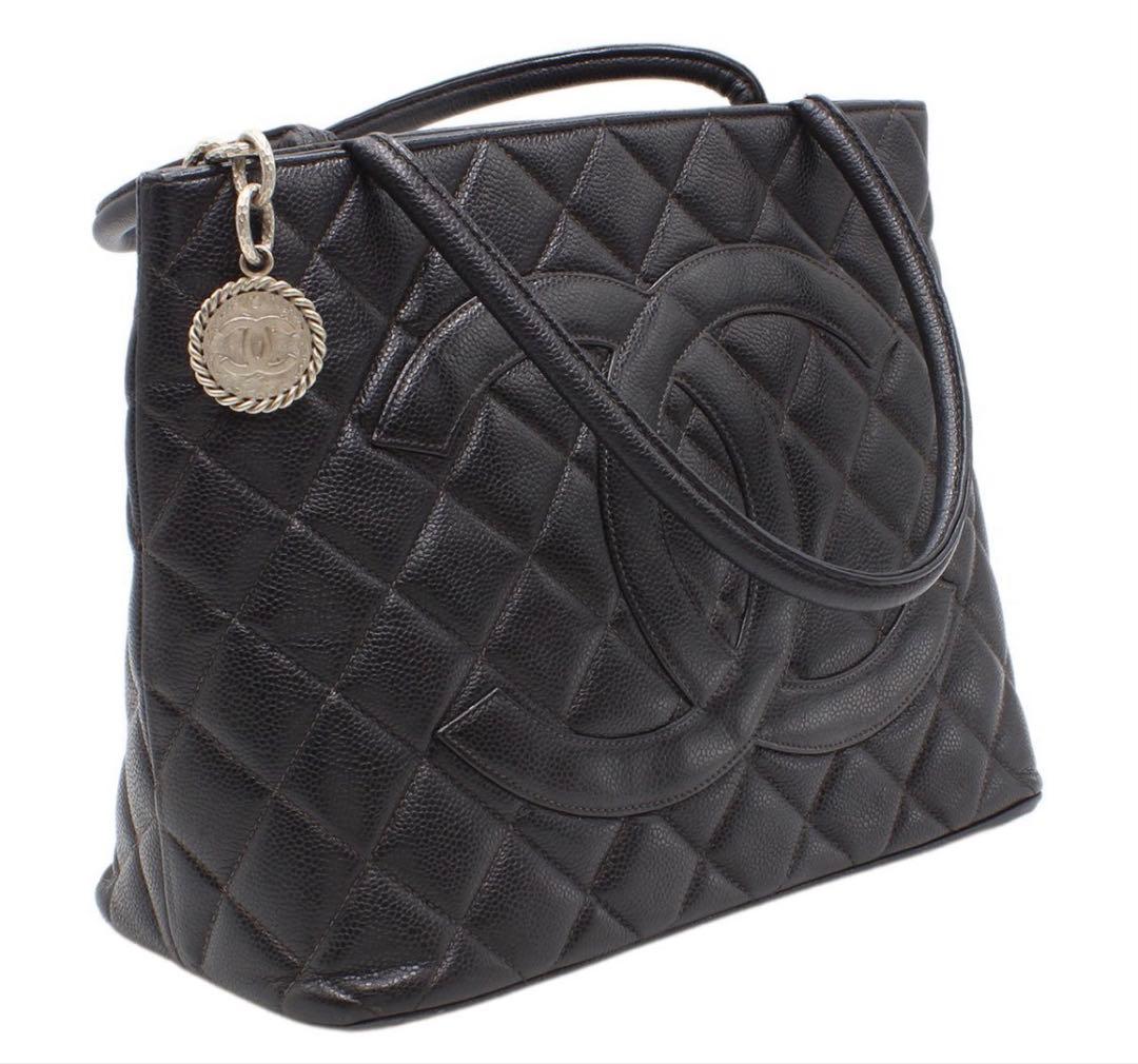 Chanel Quilted Caviar Leather Medallion Tote : Black