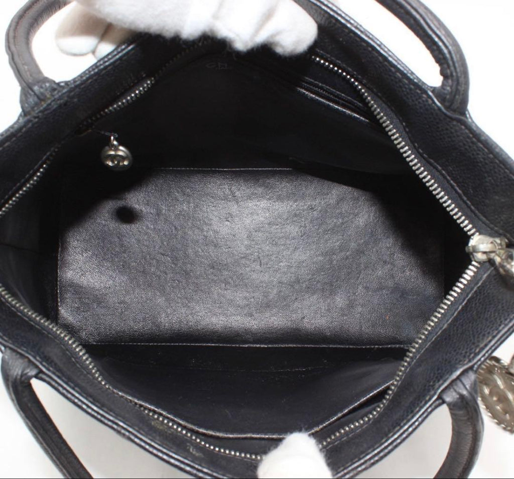 Chanel Quilted Caviar Leather Medallion Tote : Black