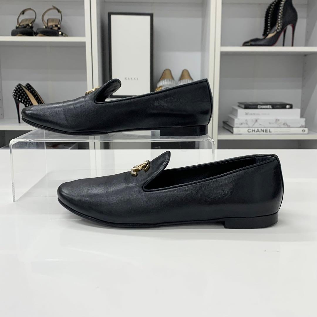 Chanel CC Logo Leather Rhinestone Pearl Flat Shoes Black — view 3
