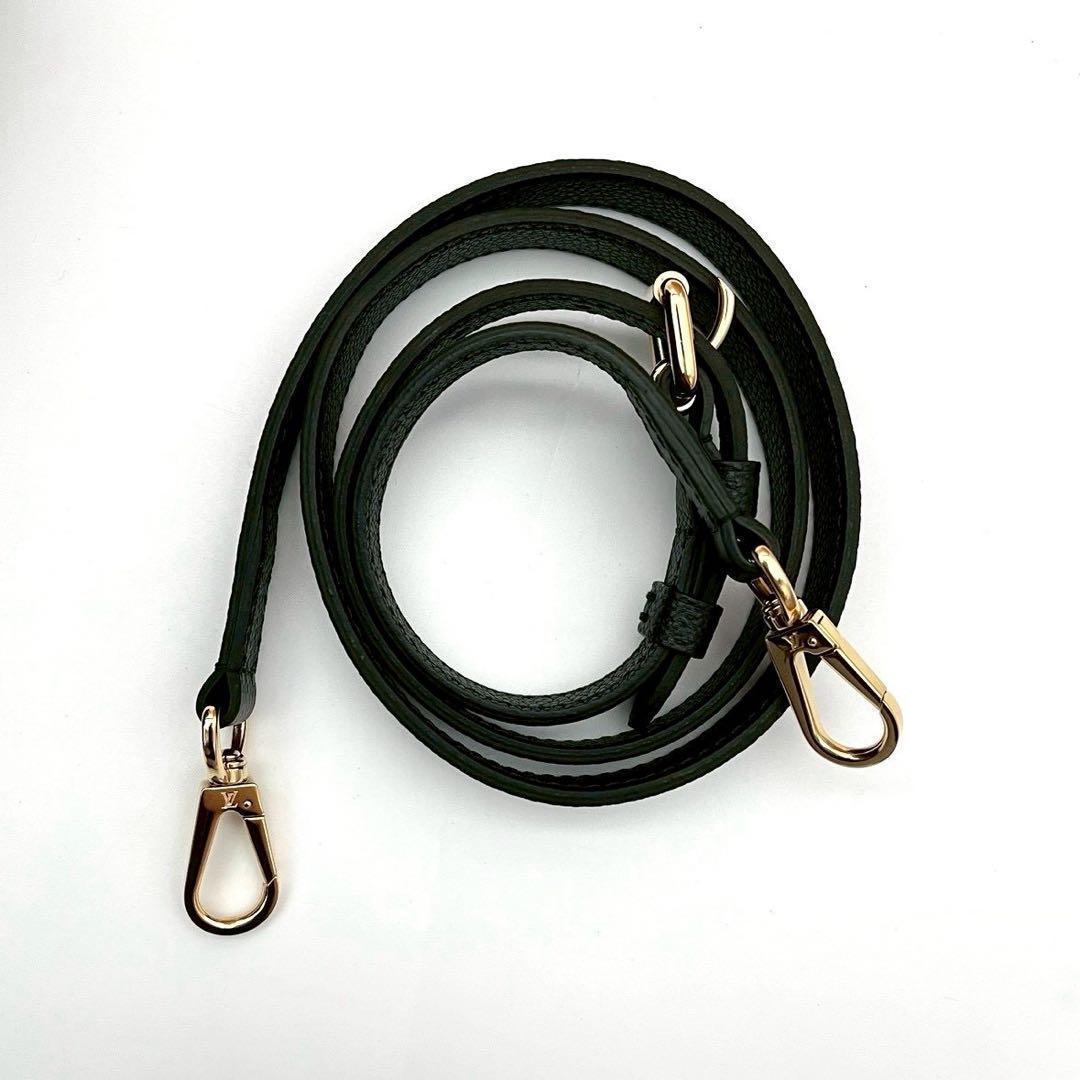 Louis Vuitton Monogram Empreinte Grand Palais MM Black Leather Handbag — view 8
