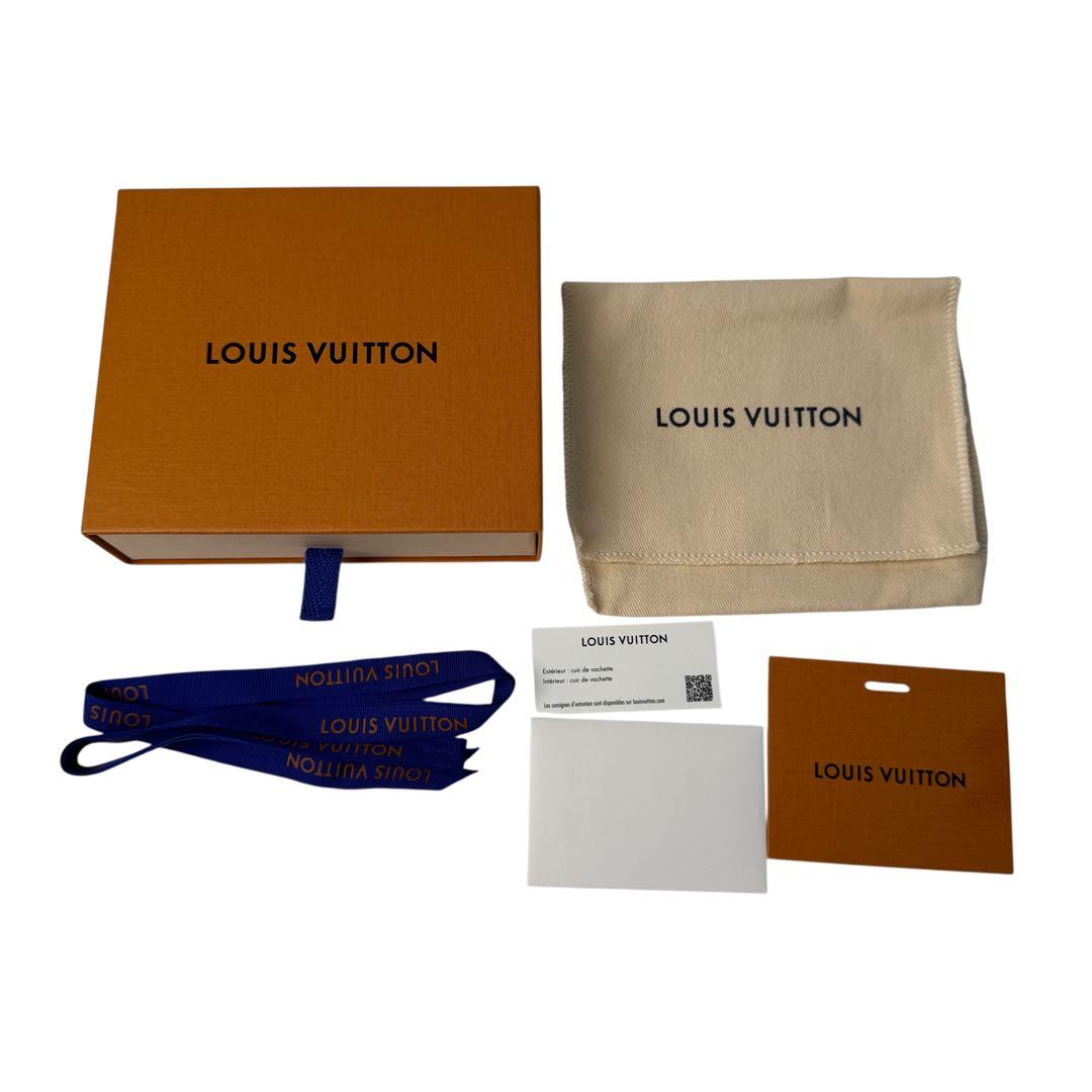 Louis Vuitton Monogram Empreinte Card Holder Romy — view 9