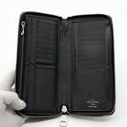 Louis Vuitton Zippy Wallet Vertical Taiga Black Round
