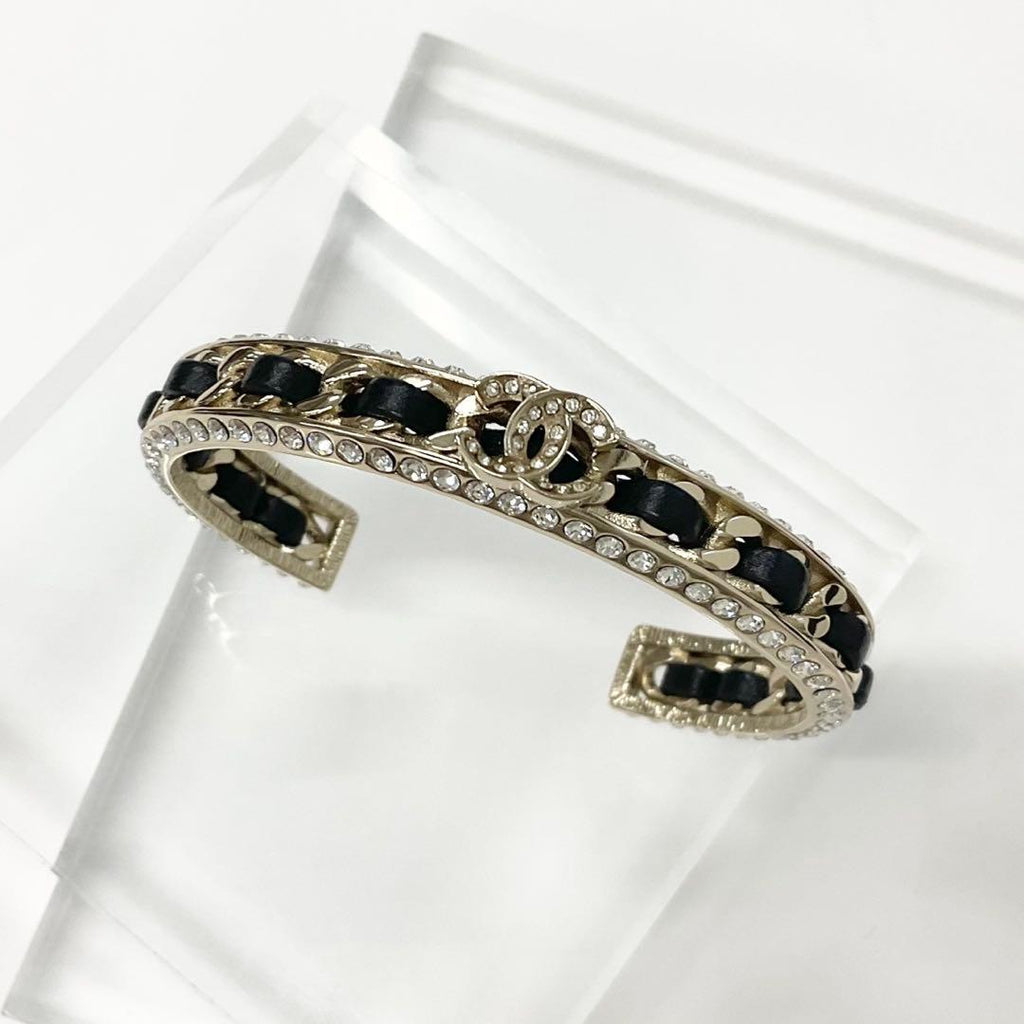 Chanel CC Logo Bangle Rhinestone Leather Bracelet Gold — view 4