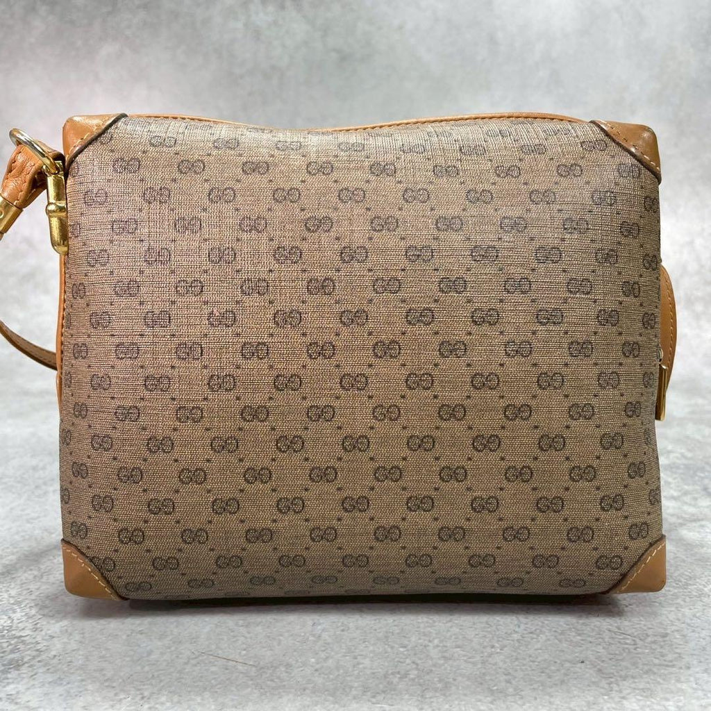 Gucci GG Shoulder Bag Brown Beige Leather Logo — view 3