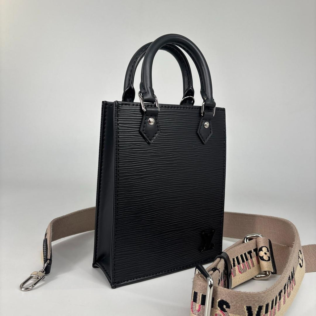 Louis Vuitton Epi Petite Sac Plat Shoulder — view 3