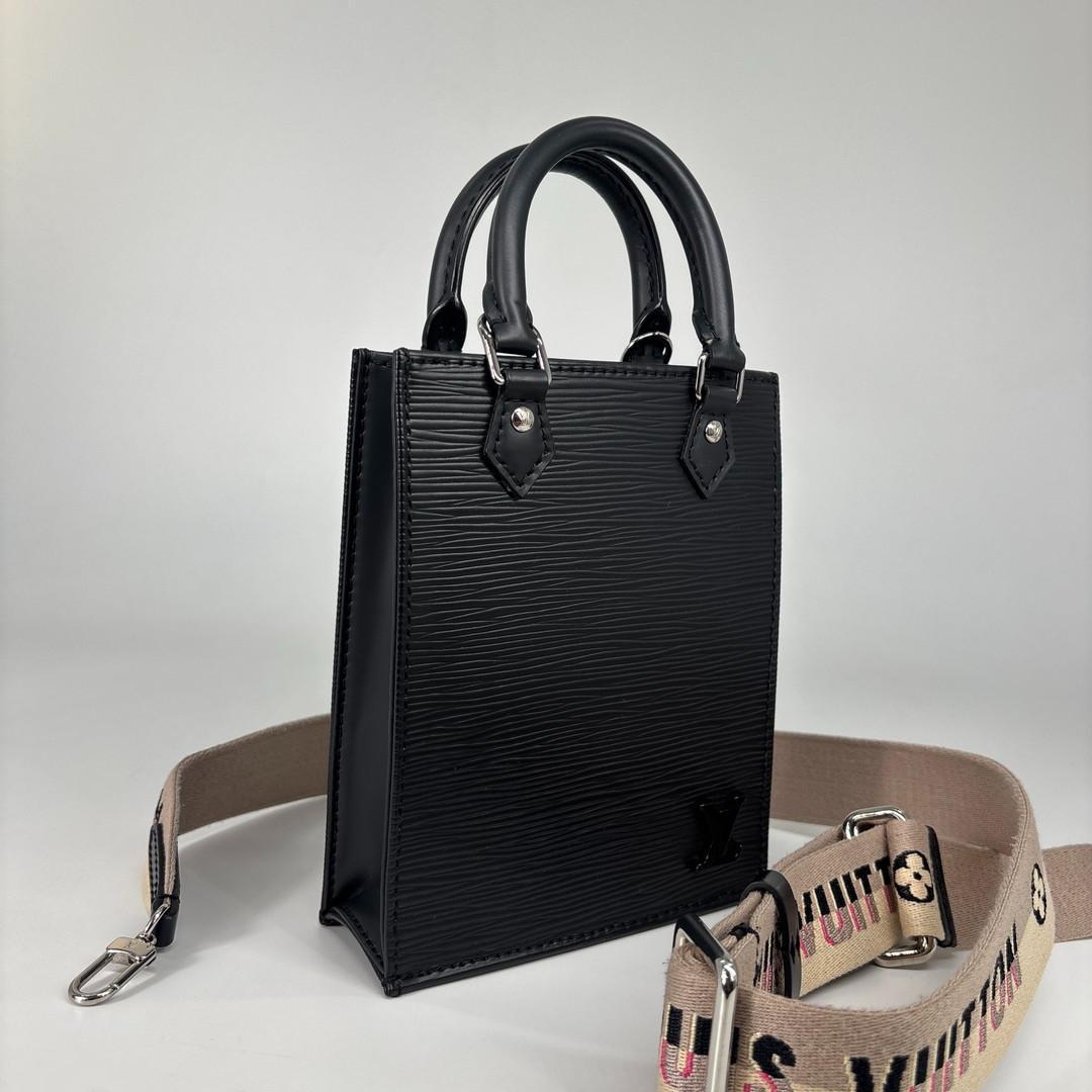 Louis Vuitton Epi Petite Sac Plat Shoulder — view 3