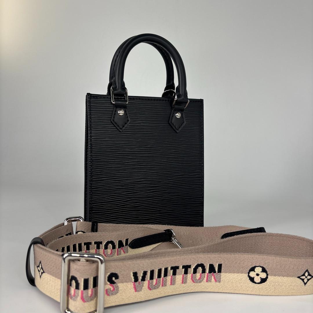 Louis Vuitton Epi Petite Sac Plat Shoulder — view 5