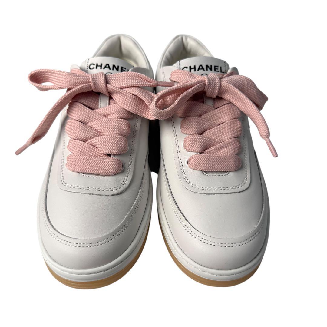 Chanel Sneakers CC Logo 35 White — view 2
