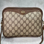 Gucci GG Shoulder Bag Brown Beige Leather Logo — view 2