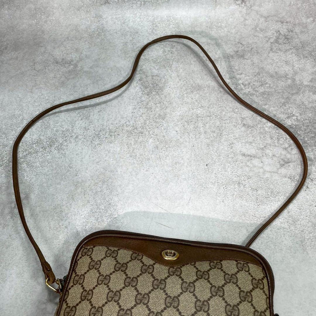 Gucci GG Shoulder Bag Brown Beige Leather Logo — view 4