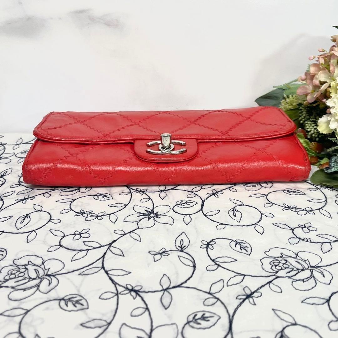 Chanel Chain Wallet Double Flap Quilted Shoulder — view 7