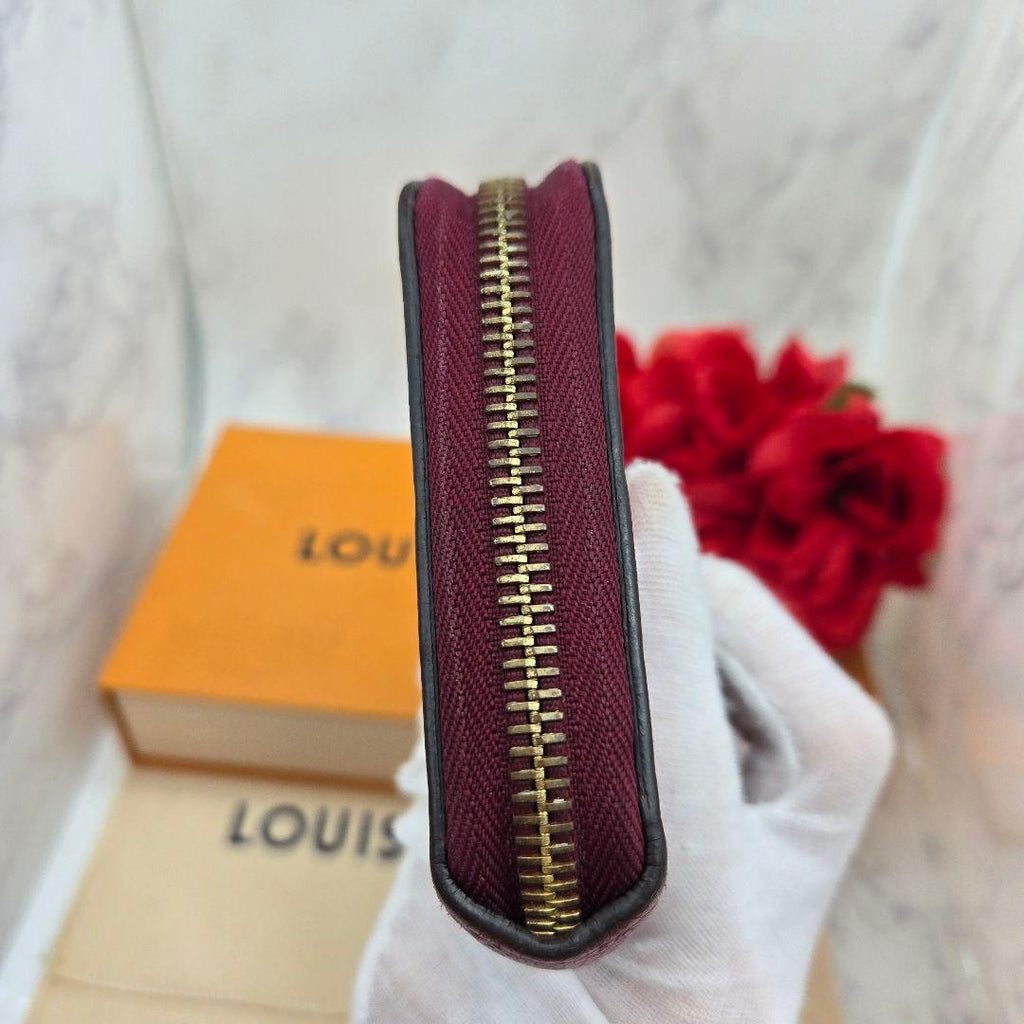Louis Vuitton Monogram Empreinte Zippy Wallet — view 8