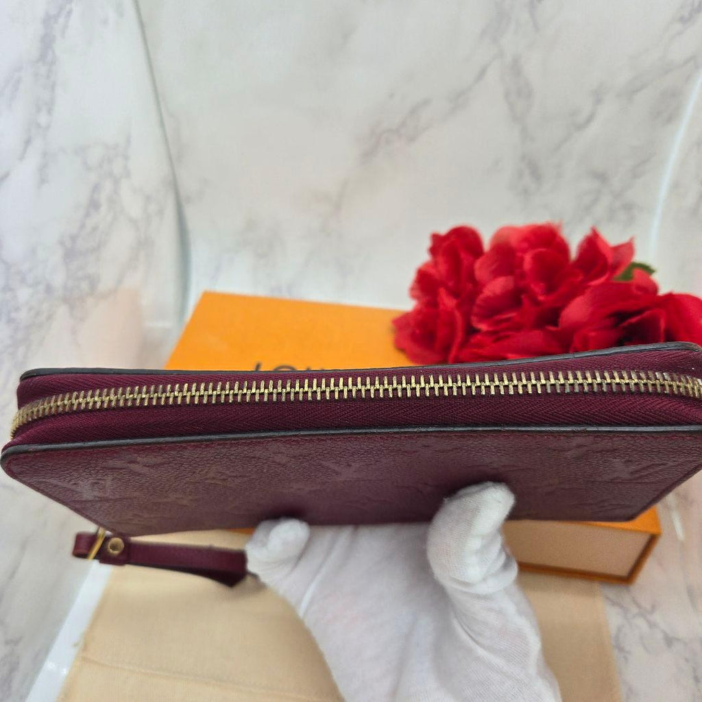 Louis Vuitton Monogram Empreinte Zippy Wallet — view 9