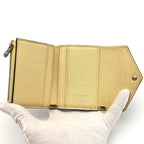 Louis Vuitton Wallet Monogram LV Pop Portefeuille — view 4