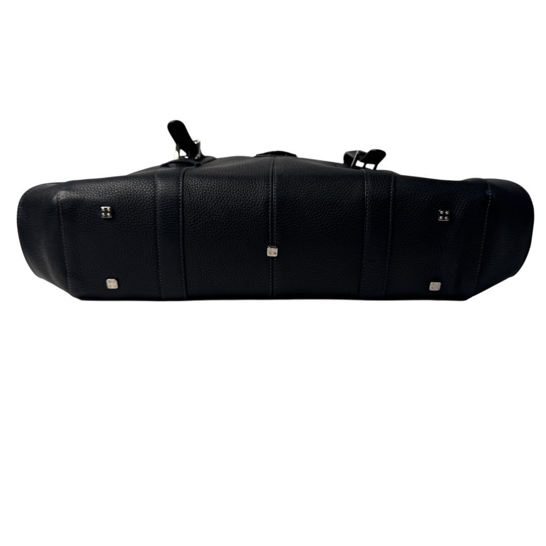 Loewe Senda Large Handbag Leather Black — view 6