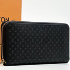 Louis Vuitton Rare Zippy Wallet Nanogram