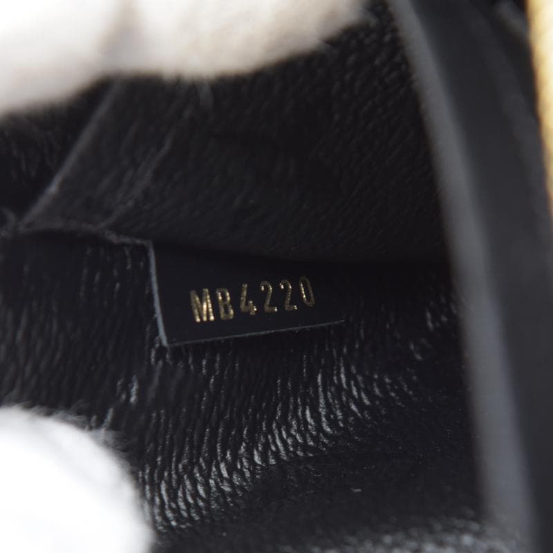 Louis Vuitton Lvxuf Pochette and Accessoire 2-Way — view 4