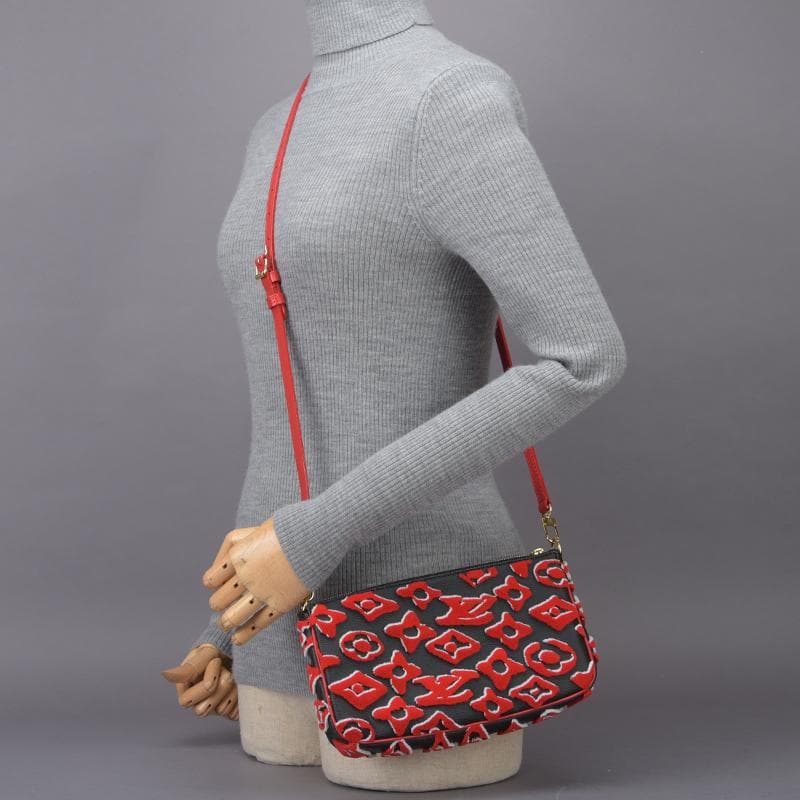 Louis Vuitton Lvxuf Pochette and Accessoire 2-Way — view 5