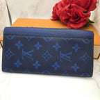 Louis Vuitton Taigarama Portefeuille Brazza Wallet Blue — view 2