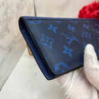 Louis Vuitton Taigarama Portefeuille Brazza Wallet Blue — view 7