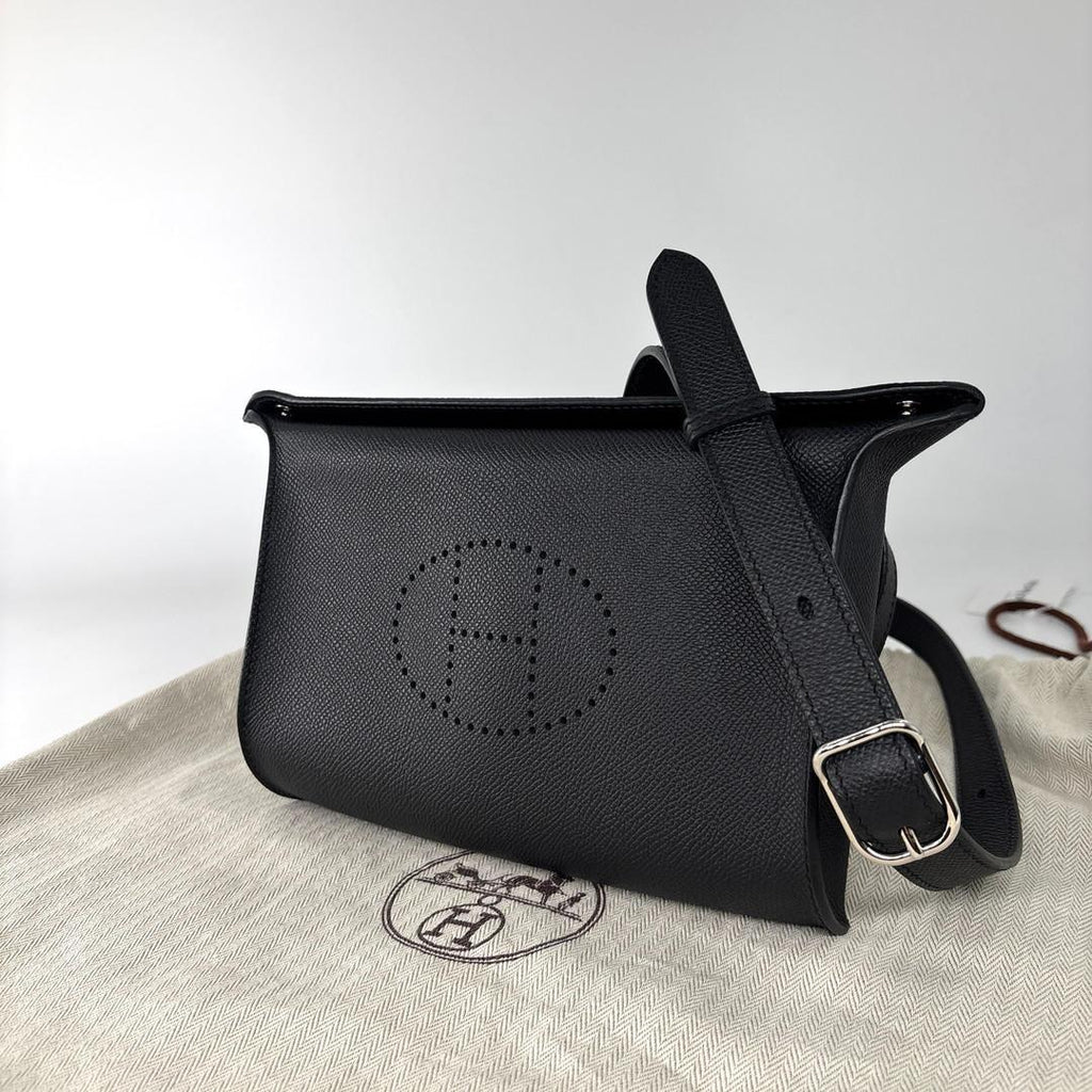 Hermes Vide Poche Togo Black Shoulder Bag — view 2