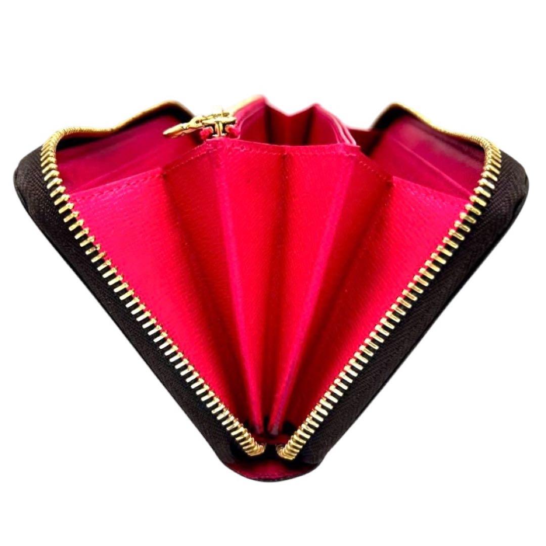 Louis Vuitton Vivienne Zippy Wallet — view 5