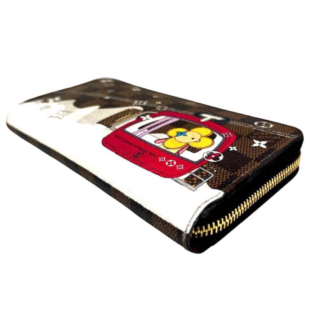 Louis Vuitton Vivienne Zippy Wallet — view 9
