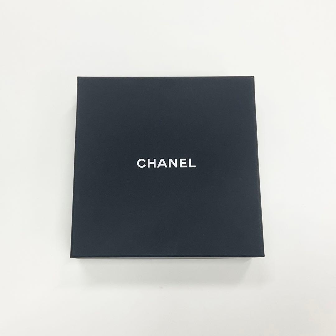 Chanel Necklace Choker Coco Mark Rhinestone Heart — view 8