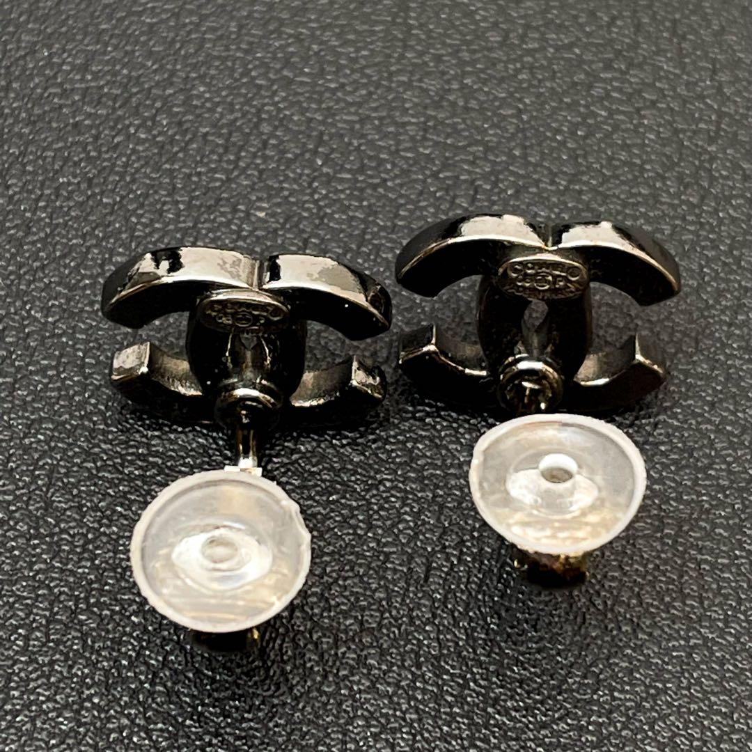 Chanel CC Logo Earrings Rhinestone Silver Icon — view 6