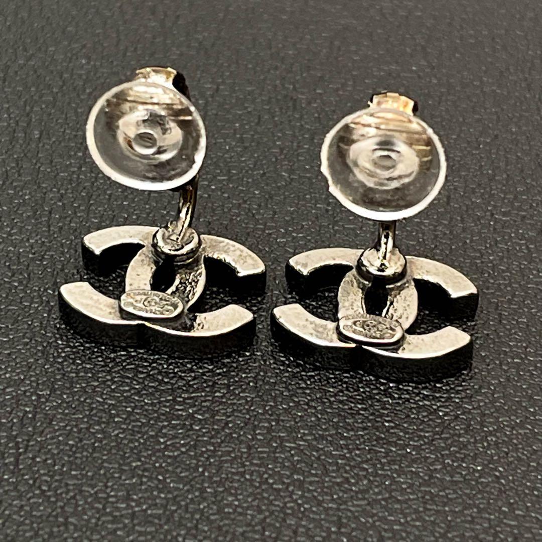 Chanel CC Logo Earrings Rhinestone Silver Icon — view 7