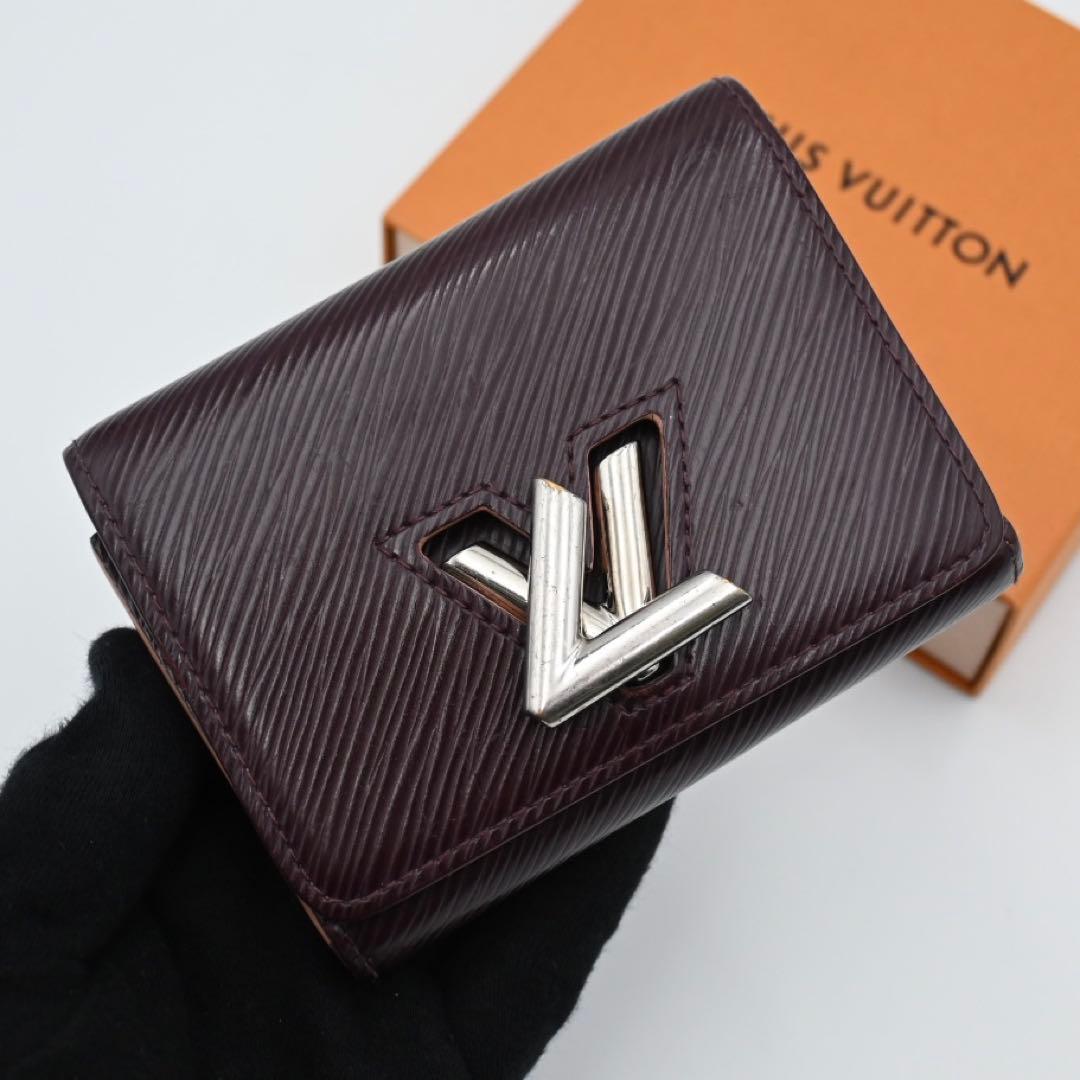 Louis Vuitton Final Epi Twist Compact Trifold Wallet