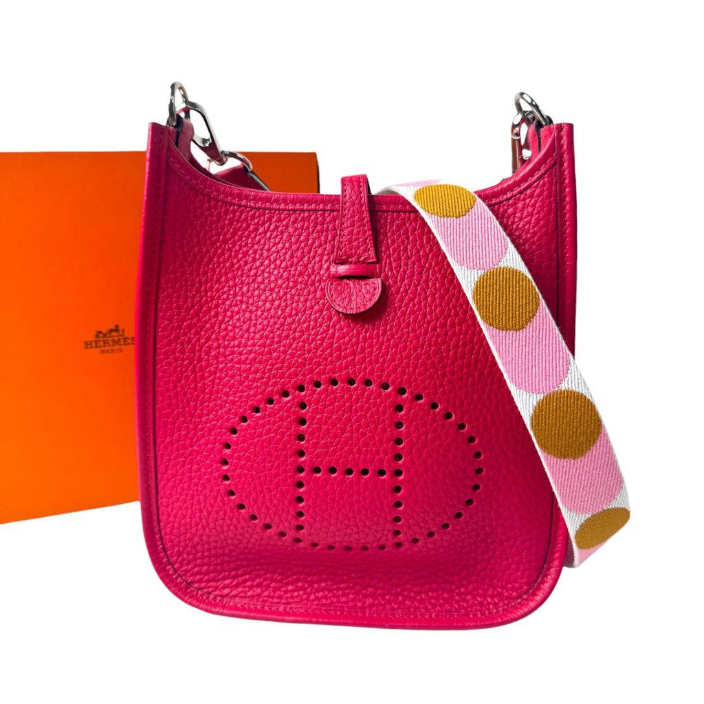 Hermes Evelyne TPM Amazon Framboise Flipper Pole Shoulder Bag