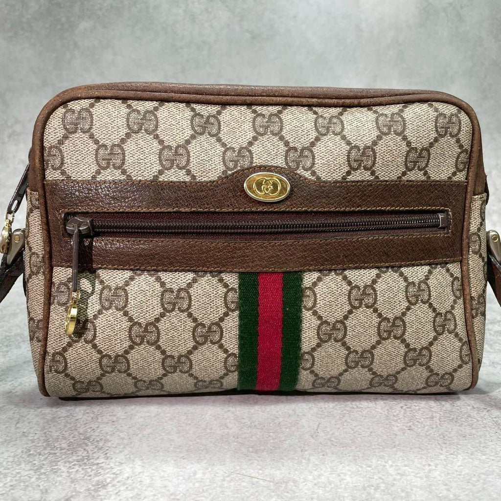 Gucci GG Sherry Line Shoulder Bag Brown Logo — view 2
