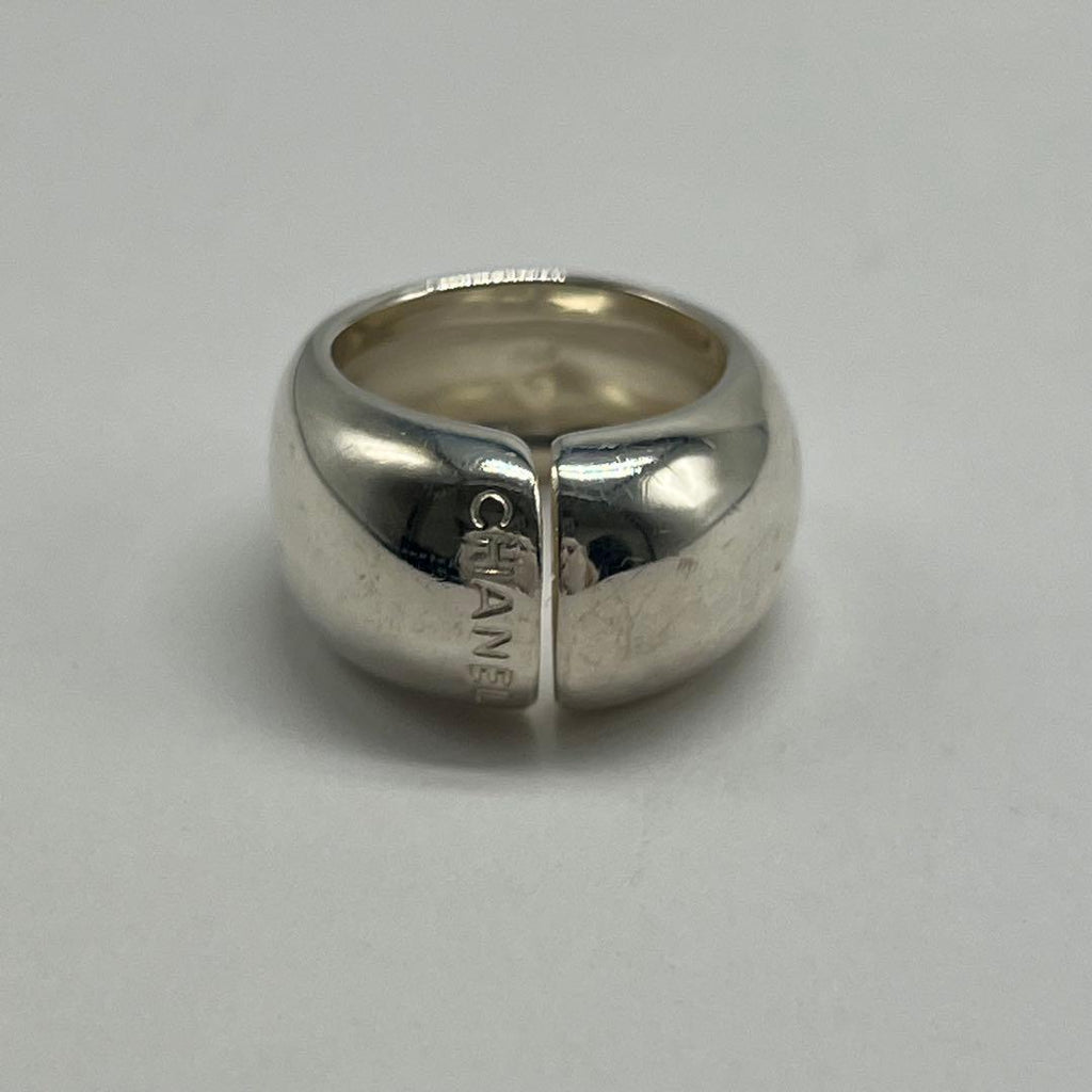 Chanel Slitlogo Wide Ring — view 2