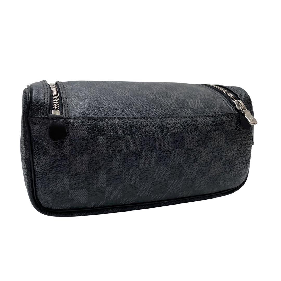 Louis Vuitton Damier Graphite Toilette Clutch Second — view 2