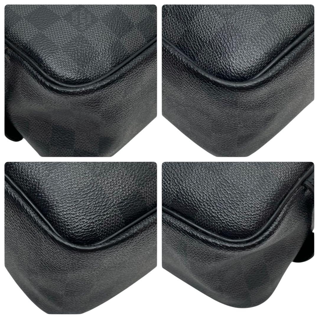 Louis Vuitton Damier Graphite Toilette Clutch Second — view 5