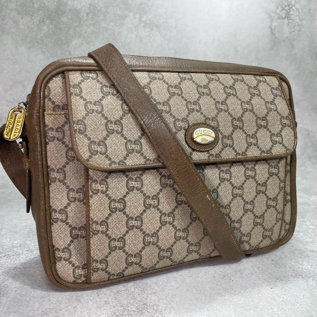 Gucci GG Shoulder Bag Brown Beige Leather Logo