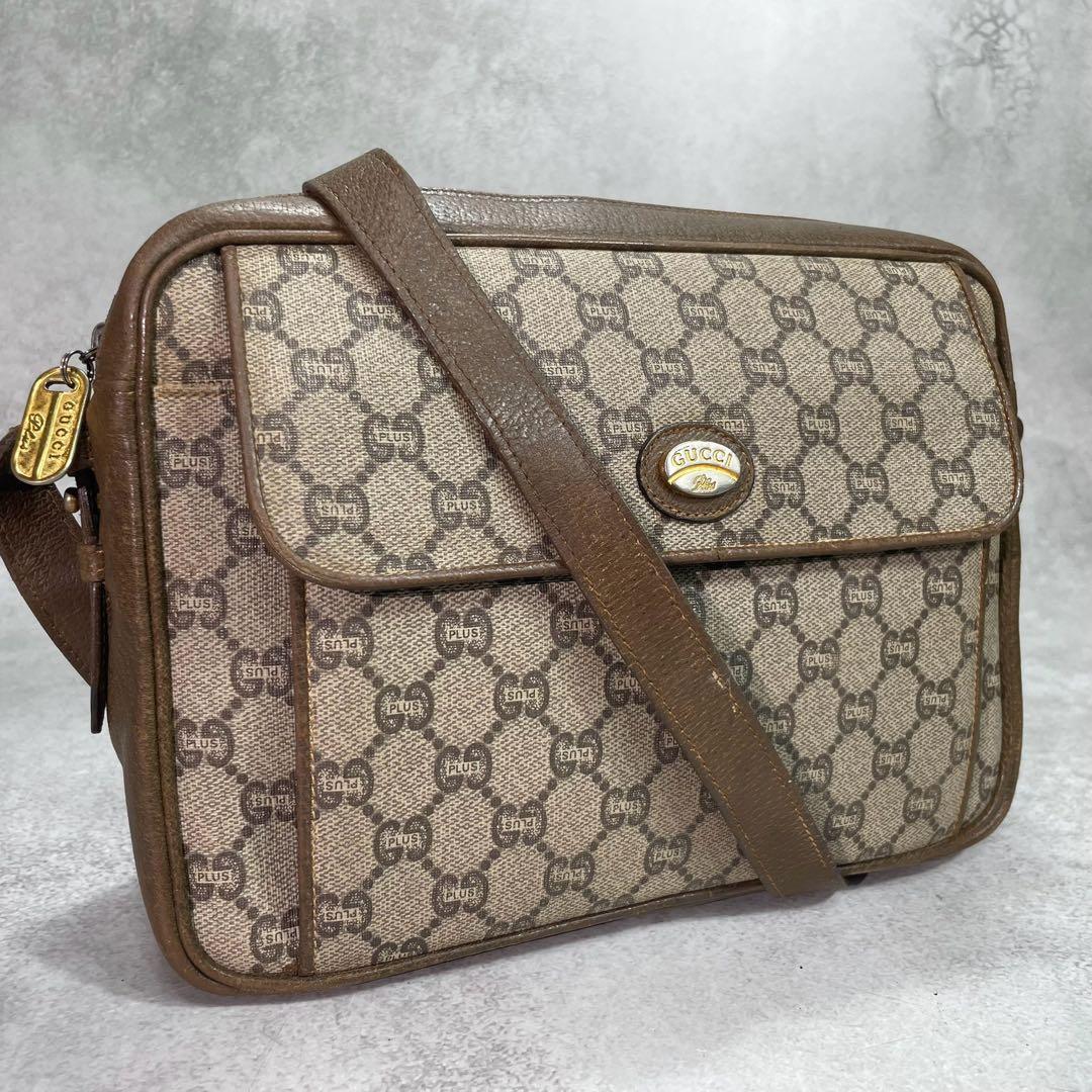 Gucci GG Shoulder Bag Brown Beige Leather Logo